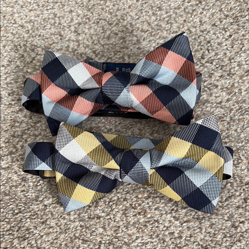 Plaid Bow Ties in Blue and Yellow